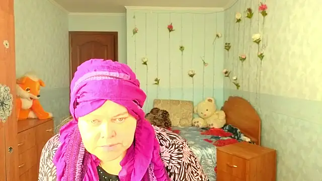 Audrey Aura online show from November 23, 5:40 am