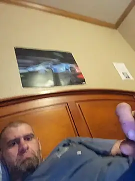 Snapshot of Bigdickcraig11 chatting on October 19, 7:25 pm Bigdickcraig11 online show from October 19, 7:25 pm