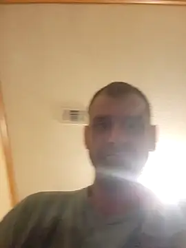 Snapshot of Bigdickcraig11 chatting on November 12, 12:55 am Bigdickcraig11 online show from November 12, 12:55 am