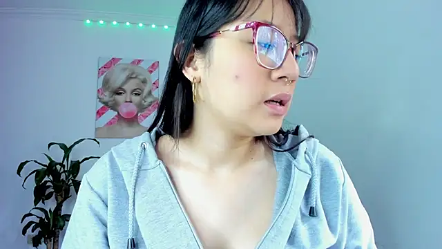 rouse red online show from November 8, 1:33 pm