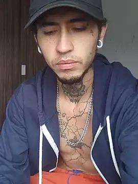 Tattoboy19cm online show from October 21, 3:24 pm