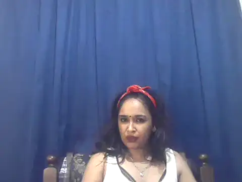 cute indianxo online show from November 3, 5:36 pm