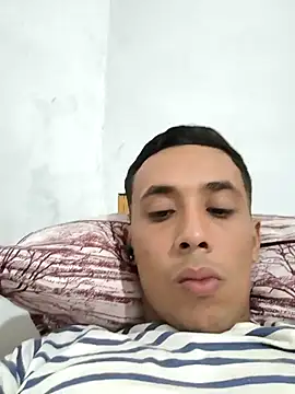 Snapshot of Naymik911 chatting on November 5, 11:16 pm Naymik911 online show from November 5, 11:16 pm