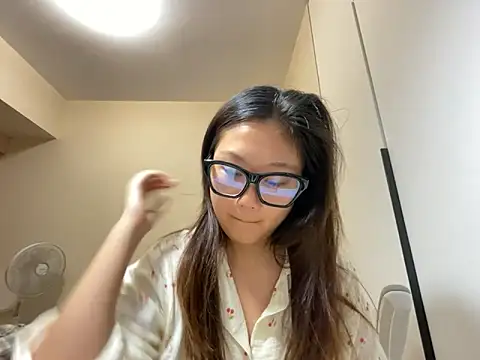 Snapshot of xena0501 chatting on September 24, 12:52 pm xena0501 online show from September 24, 12:52 pm