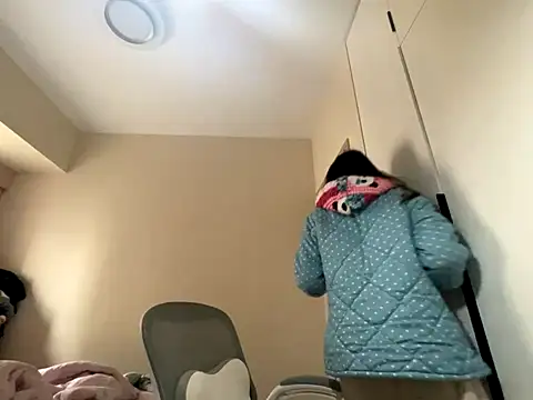 Snapshot of xena0501 chatting on November 24, 2:33 am xena0501 online show from November 24, 2:33 am