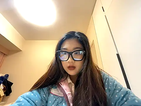 Snapshot of xena0501 chatting on November 29, 3:15 pm xena0501 online show from November 29, 3:15 pm