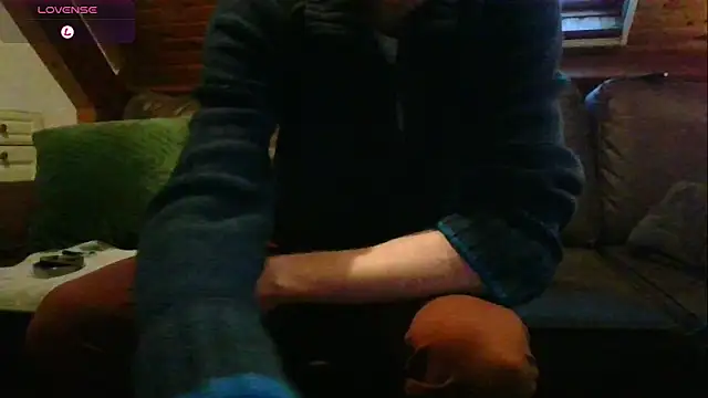 Snapshot of Vrenico-SC chatting on November 27, 3:47 pm Vrenico-SC online show from November 27, 3:47 pm