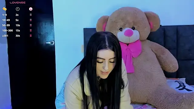 Snapshot of bellacruz3 chatting on October 1, 12:16 am bellacruz3 online show from October 1, 12:16 am