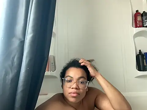 Snapshot of zahrabliss chatting on September 19, 7:14 pm zahrabliss online show from September 19, 7:14 pm