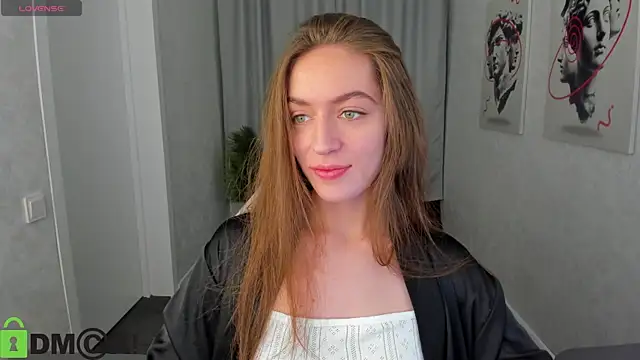 Agnes Wells online show from October 21, 9:21 am