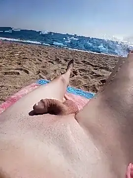 kellyts29 online show from September 15, 9:42 am