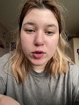 Snapshot of Kemeli008 chatting on October 17, 12:30 pm Kemeli008 online show from October 17, 12:30 pm