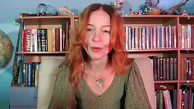 Snapshot of Foxilady357 chatting on September 26, 2:21 pm Foxilady357 online show from September 26, 2:21 pm