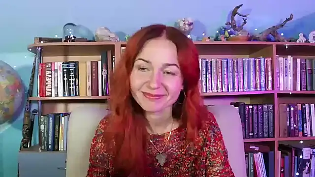 Snapshot of Foxilady357 chatting on November 4, 5:01 pm Foxilady357 online show from November 4, 5:01 pm