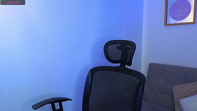 yulian vasquez online show from September 25, 12:20 pm