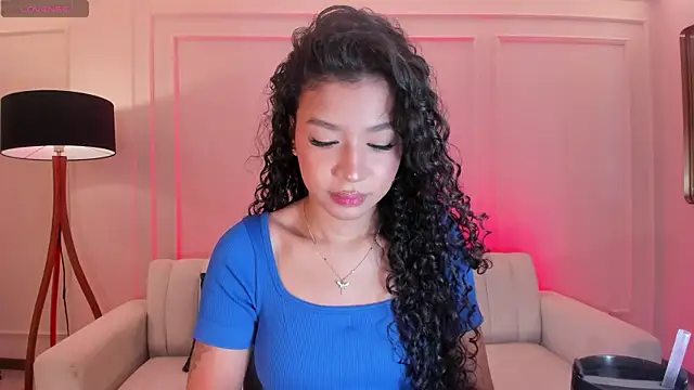 Snapshot of SophieHouston_ chatting on September 11, 4:01 am SophieHouston online show from September 11, 4:01 am