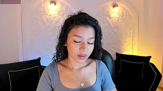 Snapshot of SophieHouston_ chatting on September 25, 2:48 am SophieHouston online show from September 25, 2:48 am