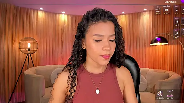 Snapshot of SophieHouston_ chatting on September 28, 2:50 am SophieHouston online show from September 28, 2:50 am