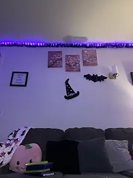 moan4mona online show from October 16, 3:18 am