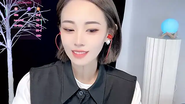 xiaoyue8888 online show from September 23, 2:36 am