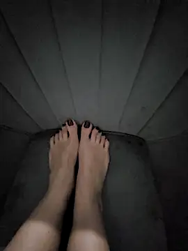 Victoria Vergara online show from November 22, 6:07 pm