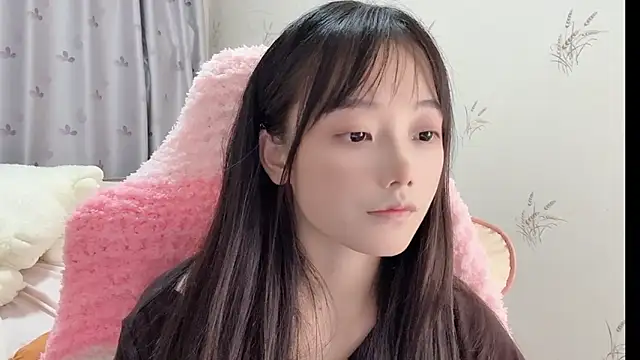 Snapshot of puppy-999 chatting on November 1, 1:57 pm puppy-999 online show from November 1, 1:57 pm