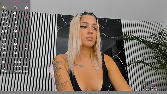 daisyblushh online show from September 29, 7:08 pm