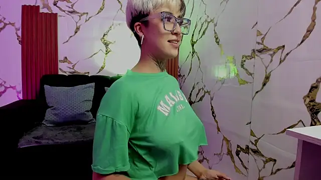 Snapshot of Rebeka-baker chatting on September 16, 3:18 am Rebeka-baker online show from September 16, 3:18 am