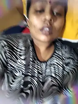 Cute Amiya online show from October 25, 1:18 pm