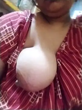 Cute Amiya online show from November 14, 9:57 pm