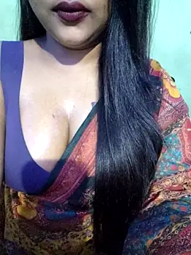 Snapshot of JIYA-04 chatting on November 22, 12:59 pm JIYA-04 online show from November 22, 12:59 pm