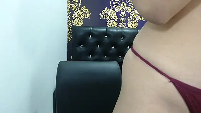 Snapshot of BigBoobs_Goddess chatting on October 1, 11:27 am BigBoobs Goddess online show from October 1, 11:27 am