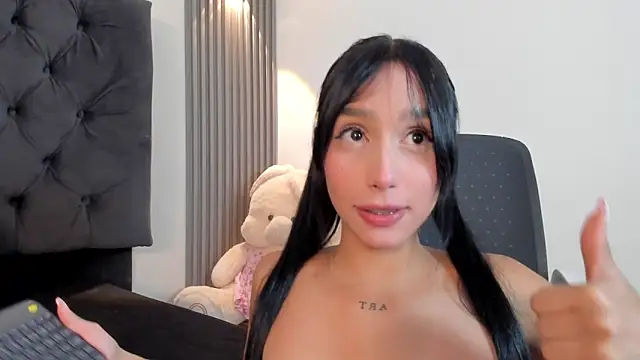 Dulce Maay online show from November 7, 3:28 am