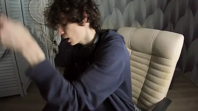 Edvard Blare online show from September 14, 5:34 pm