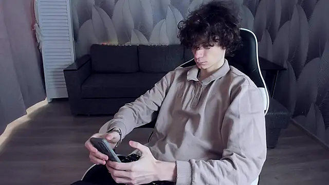 Edvard Blare online show from September 25, 9:13 am