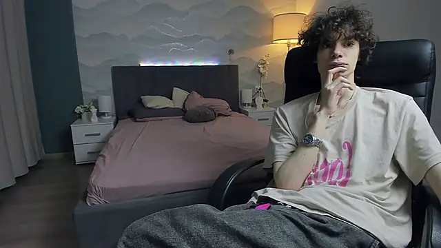 Edvard Blare online show from September 28, 3:28 pm