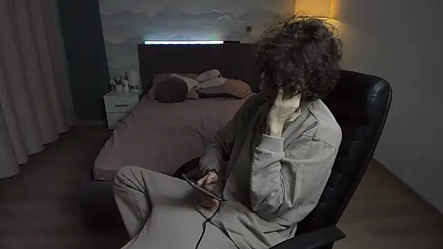 Edvard Blare online show from September 30, 2:33 pm