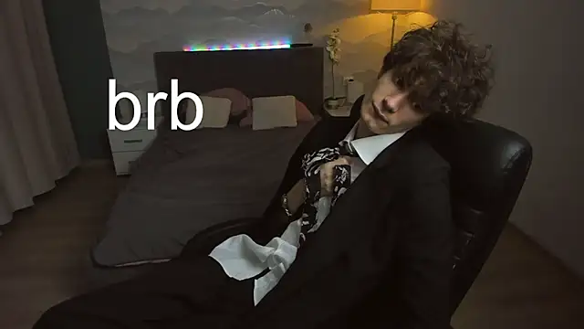 Edvard Blare online show from October 15, 3:45 pm