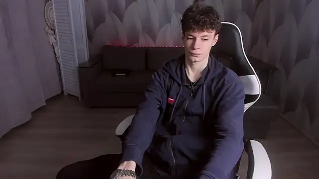 Edvard Blare online show from October 18, 4:52 pm