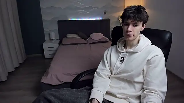 Edvard Blare online show from November 20, 2:39 pm