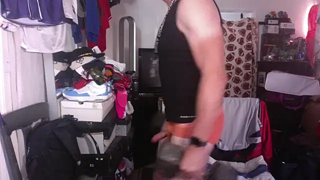 Snapshot of DILFJockDad87 chatting on November 9, 9:46 pm DILFJockDad87 online show from November 9, 9:46 pm