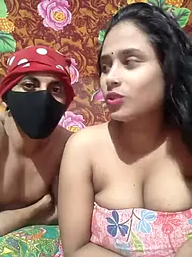 Seducing couple online show from October 2, 5:31 pm