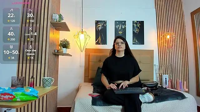  samanthaa foxx online show from September 9, 10:37 am