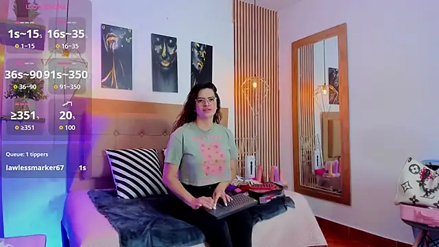  samanthaa foxx online show from October 8, 10:57 am