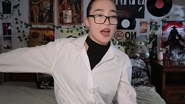 OdetteBiddy online show from November 7, 8:20 pm