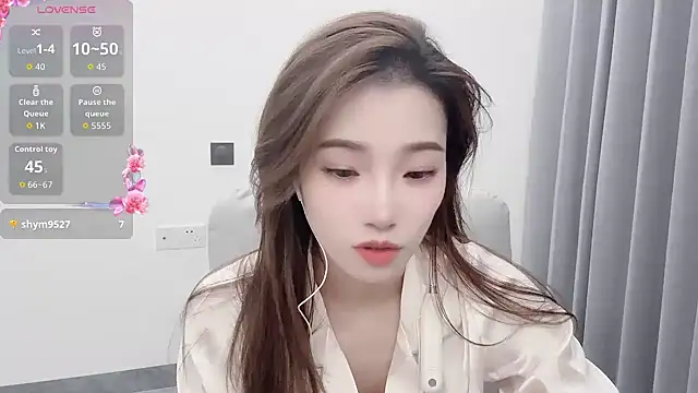 Snapshot of yuyu_77 chatting on October 21, 2:40 pm yuyu 77 online show from October 21, 2:40 pm