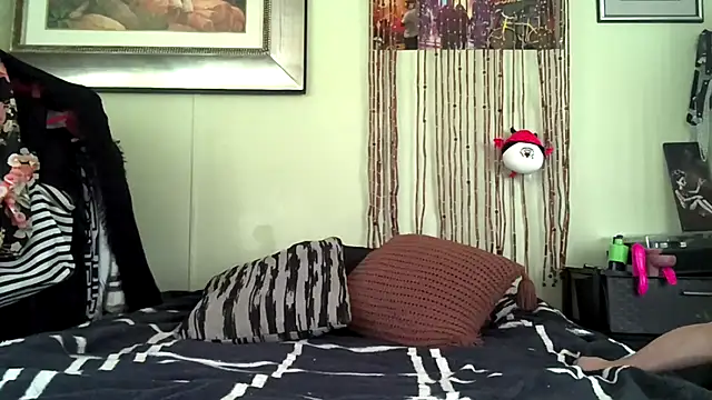 Keikomiller online show from October 16, 9:16 pm