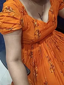 Anuforyou19 online show from October 18, 7:25 pm