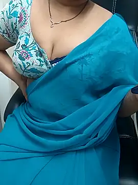 Snapshot of Anushka134 chatting on September 8, 5:34 pm Anushka134 online show from September 8, 5:34 pm