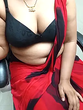 Snapshot of Anushka134 chatting on September 25, 9:24 am Anushka134 online show from September 25, 9:24 am